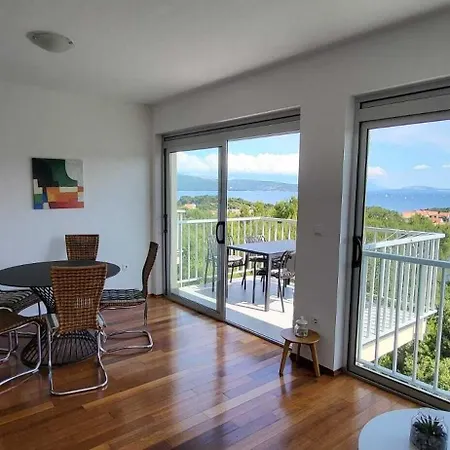 Big Sea View Apartment Krk Town